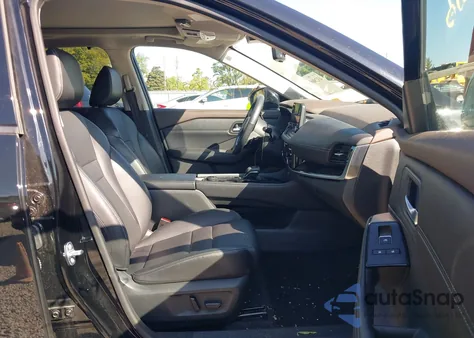 2022 Nissan Rogue Sl Intelligent Awd z USA, uszkodzony, nr VIN 5N1BT3CB4NC721325